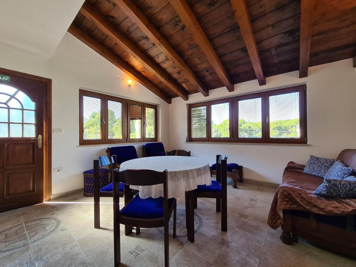 Apartments Mare 826 بولا المظهر الخارجي الصورة